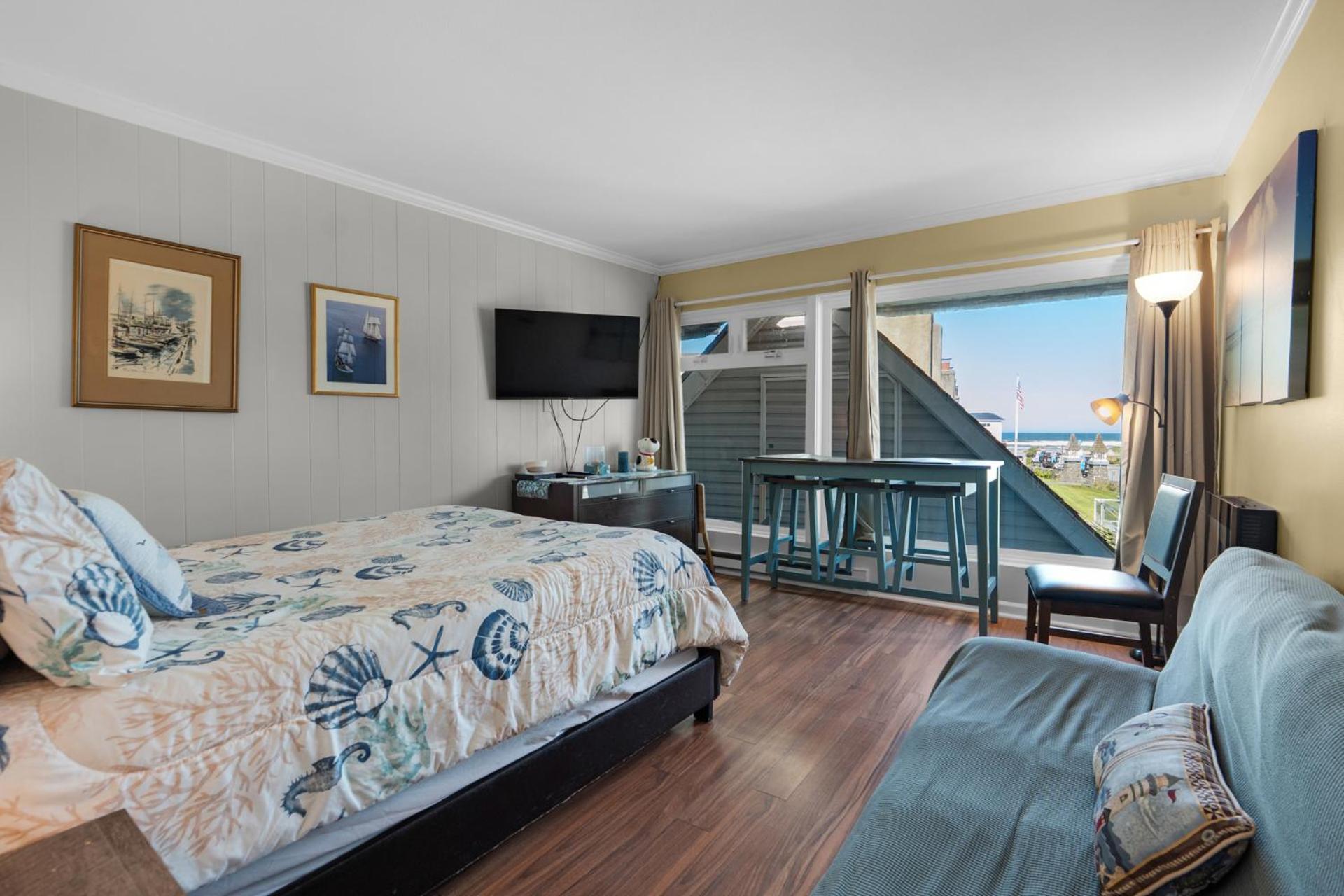 The Tides By The Sea Aparthotel Seaside